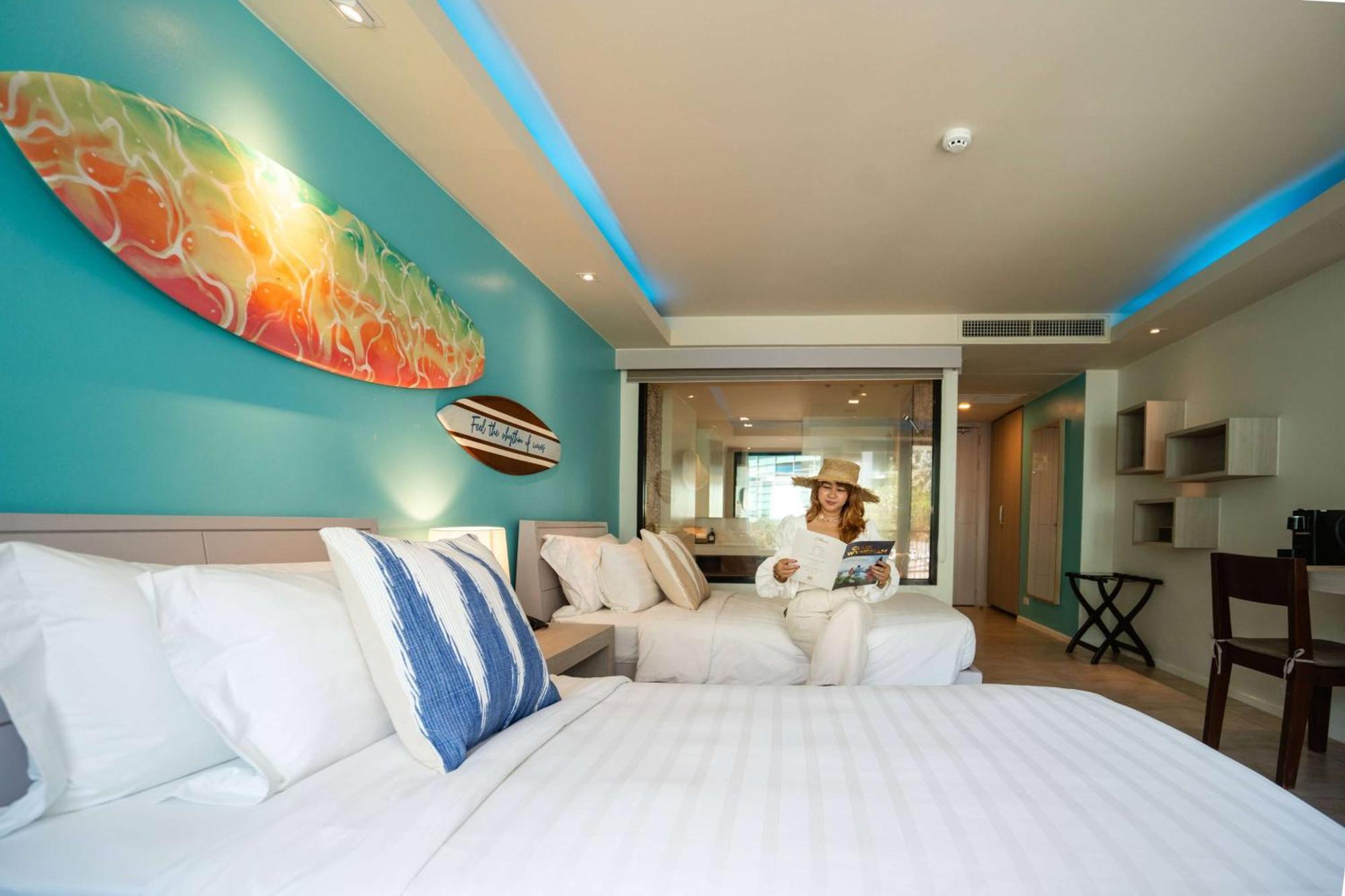 Zenmaya Oceanfront Phuket, Trademark Collection By Wyndham Patong Exterior photo