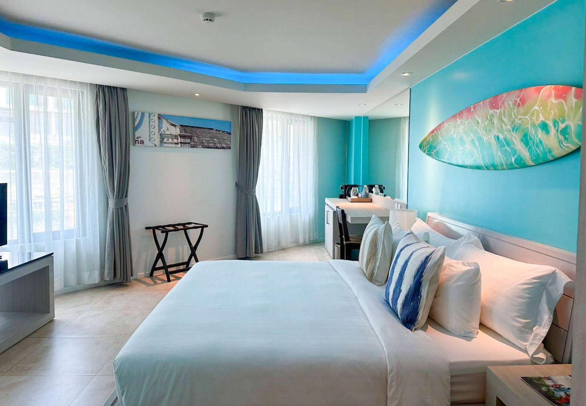 Zenmaya Oceanfront Phuket, Trademark Collection By Wyndham Patong Exterior photo